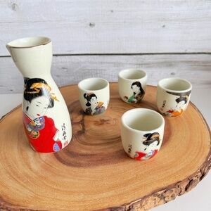 Vintage Japanese Geisha Sake Set | Carafe & 4 Cups